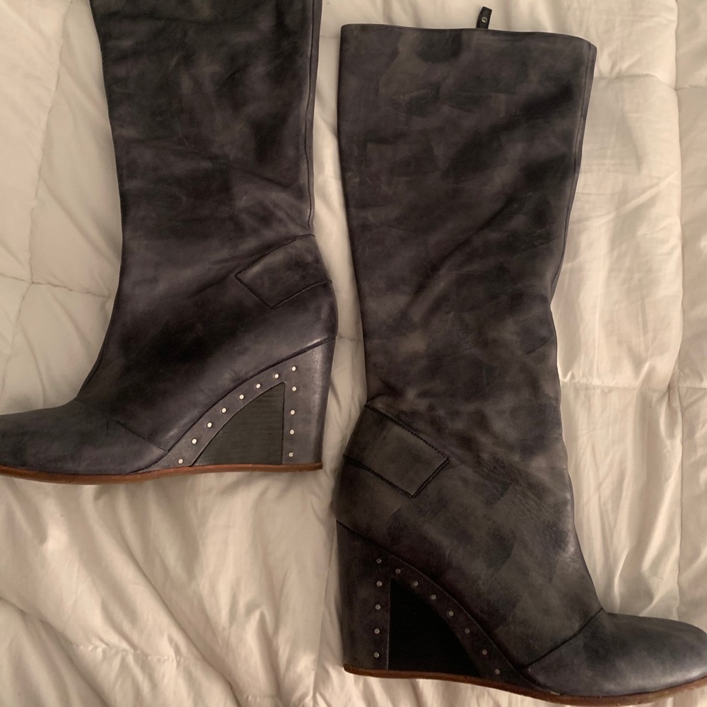 Ugg heeled boots!